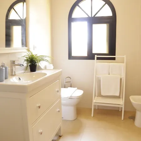 Villa Gardenias Puerto Banus By Houselogy Marbella