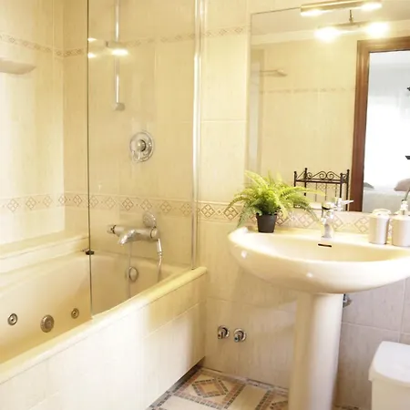 Gardenias Puerto Banus By Houselogy Вілла Марбелья