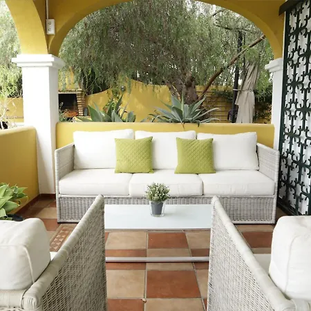 Gardenias Puerto Banus By Houselogy Вілла