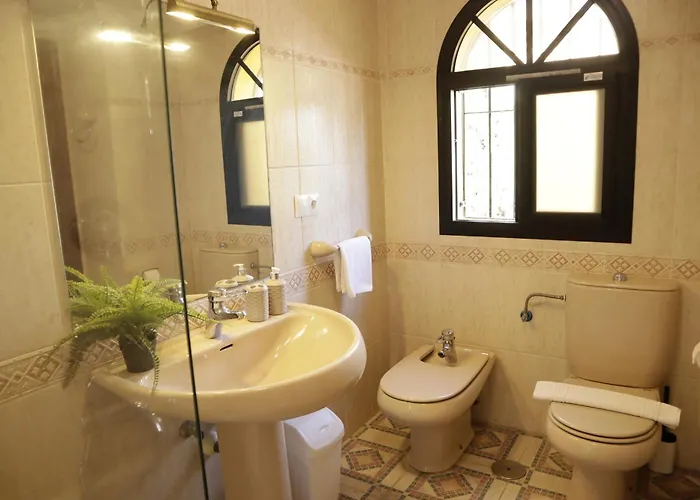 Gardenias Puerto Banus By Houselogy Villa